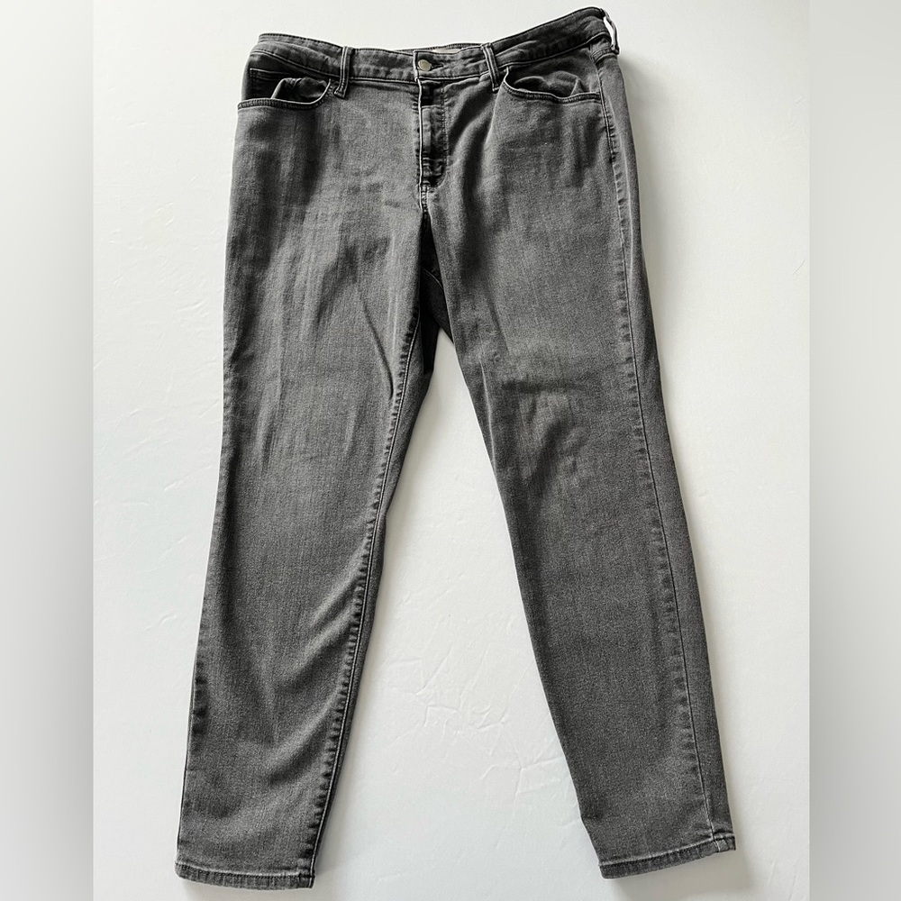 Universal Thread Gray High Rise Skinny Denim Jeans 16R women’s